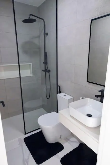 Bliss Apartments T2 - Julia Минделу